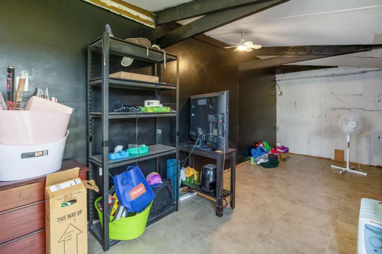 33 High Street Leeston_26