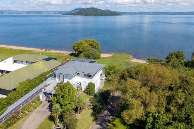 Park-like setting with Lake Reserve Frontage