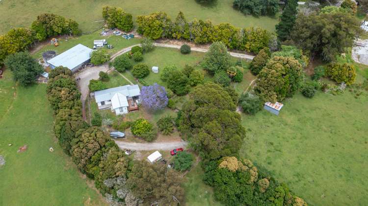 98 Corlett Road Tauhoa_17