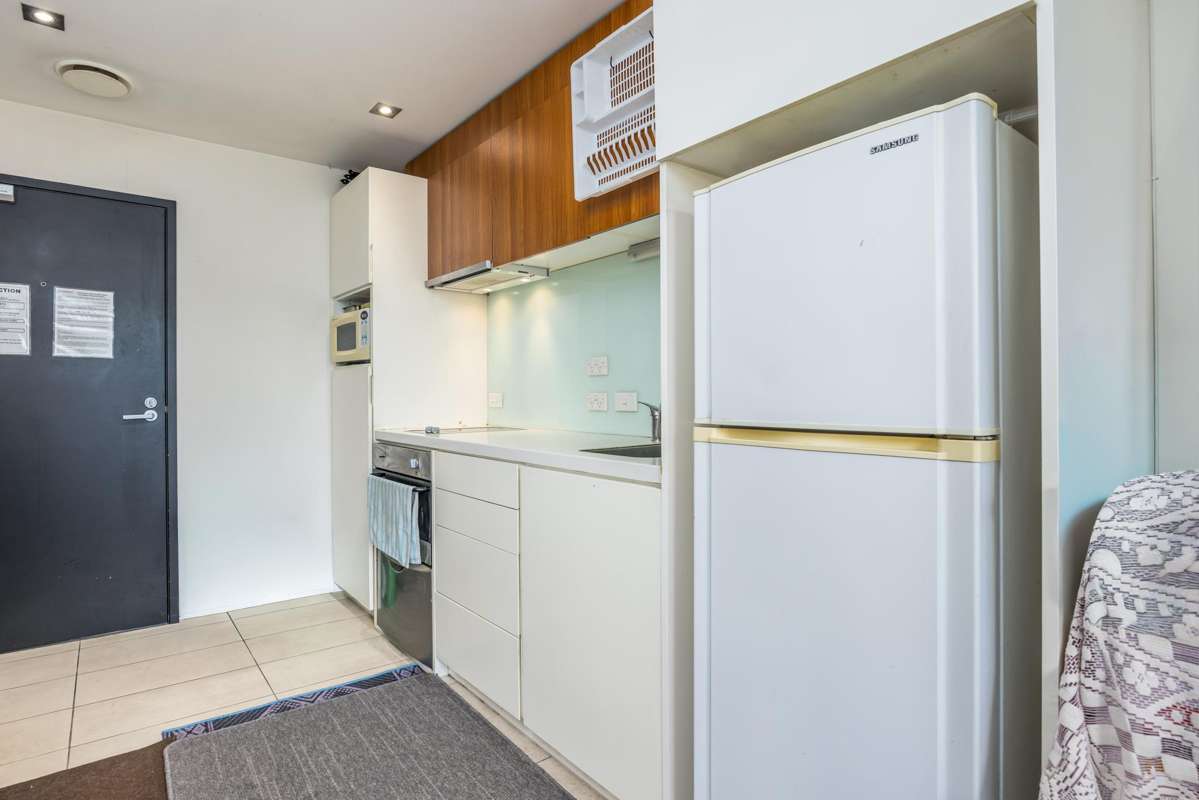 205/2 Dockside Lane_1