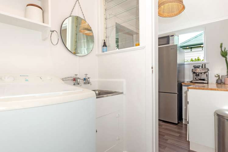 10 Mangapapa Road Mangapapa_13