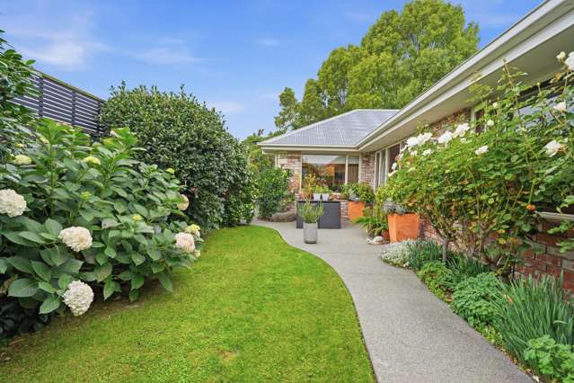 111a Geraldine Street Edgeware_1