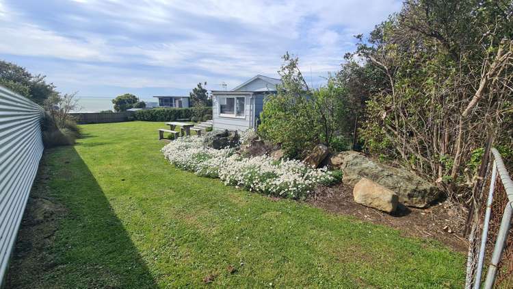 11 Moana Street Riverton_14