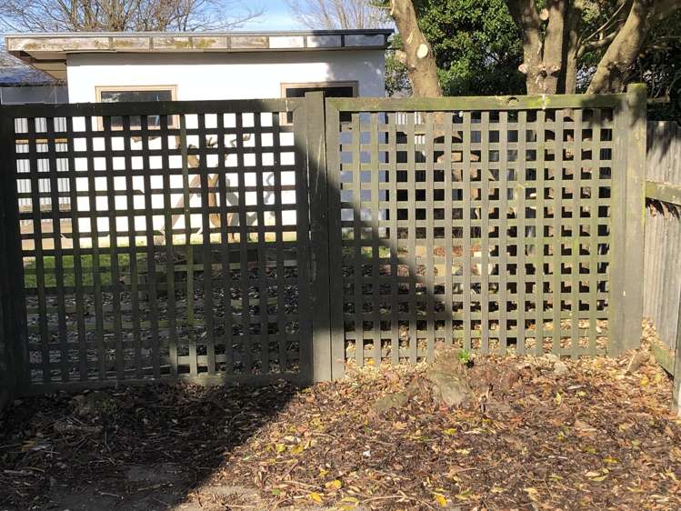 167 Highbury ave West End_14