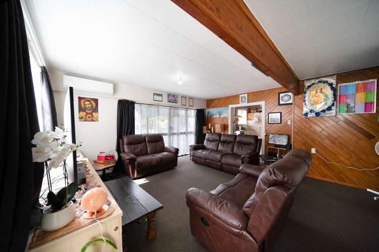 15 Gubb Place Otara_5