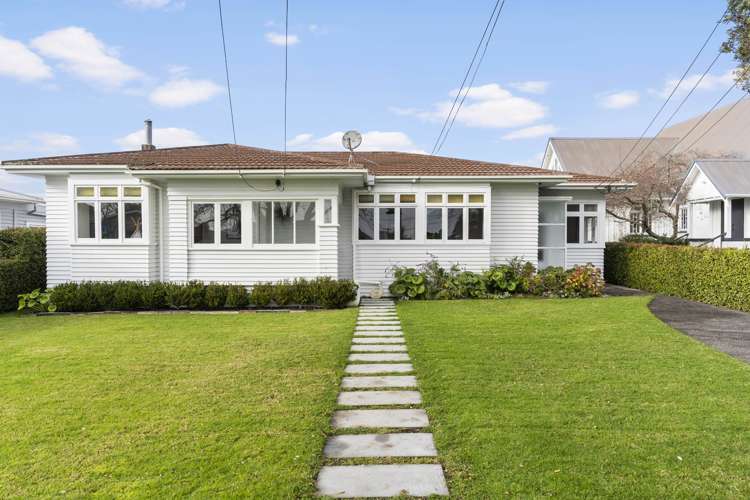 13 Dignan Street Point Chevalier_6