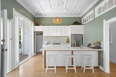 5 Western Springs Road_1