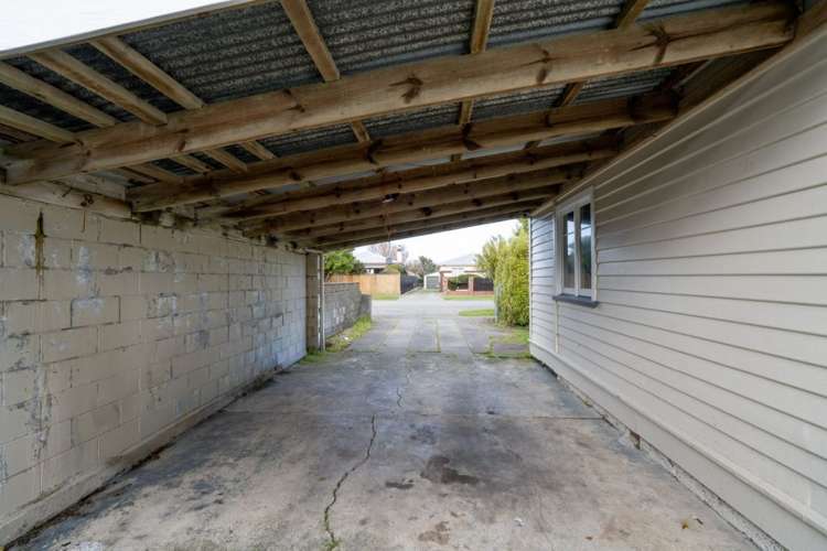 12 Avenal Street Avenal_31