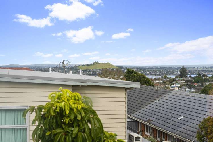 11 Amaru Road One Tree Hill_16