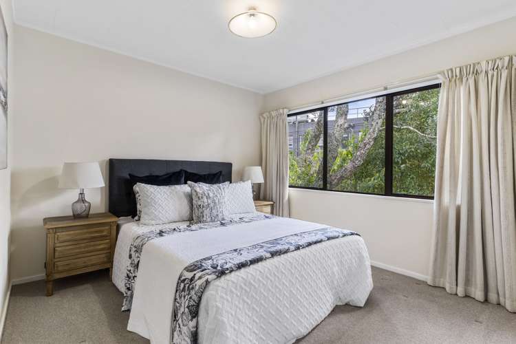 724 Beach Road Browns Bay_9