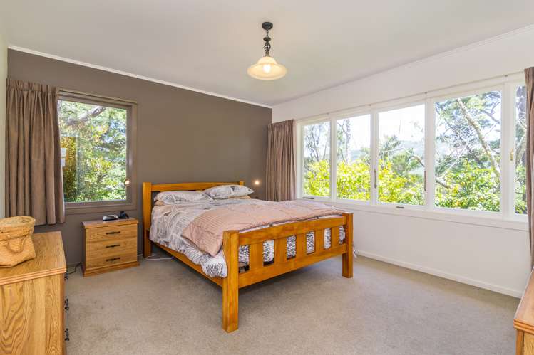 78 Heretaunga Square Silverstream_13