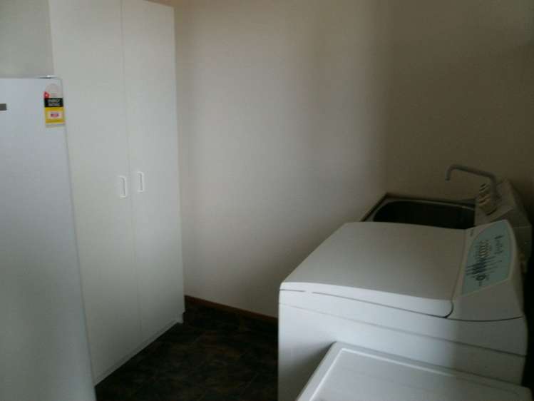 46 James Street Balclutha_10