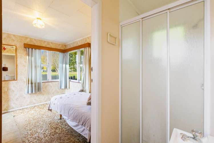 409 Frimley Place Frimley_15