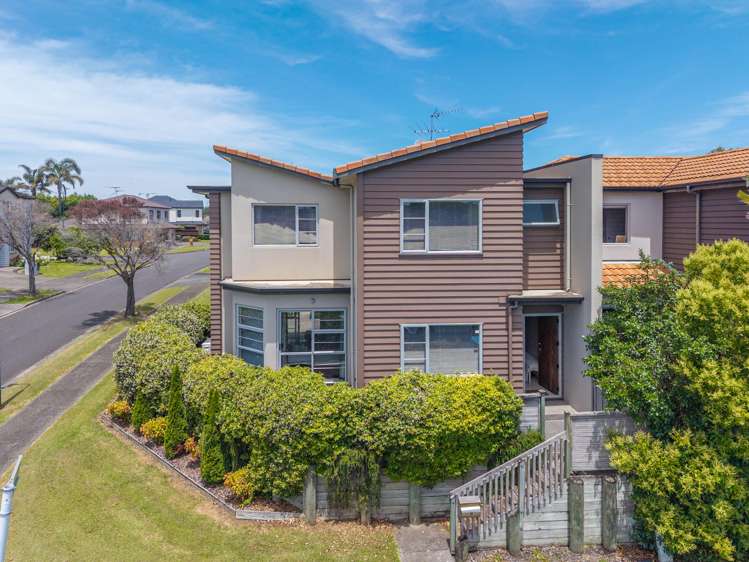 9 Savona Drive Flat Bush_24