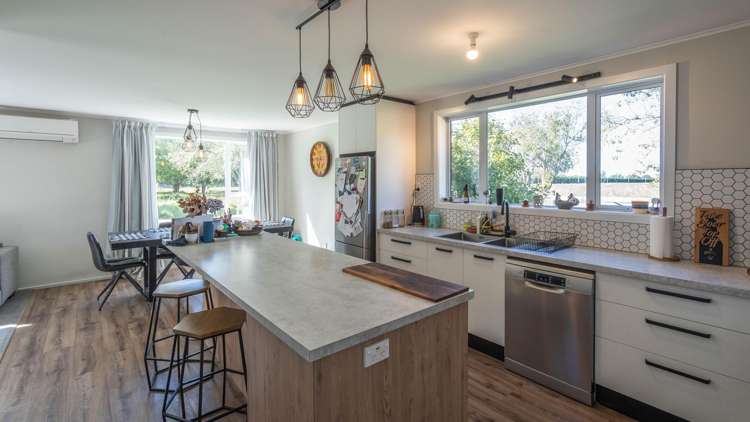 375 Stonyflat Road Loburn_16
