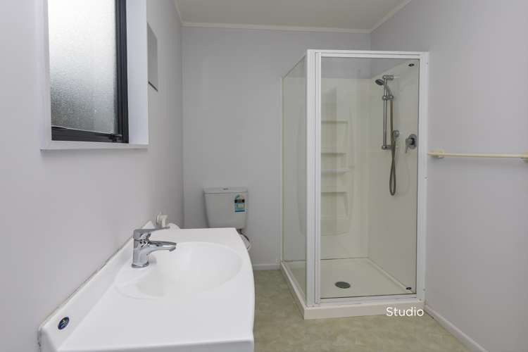 42 Colenso Street Sumner_14