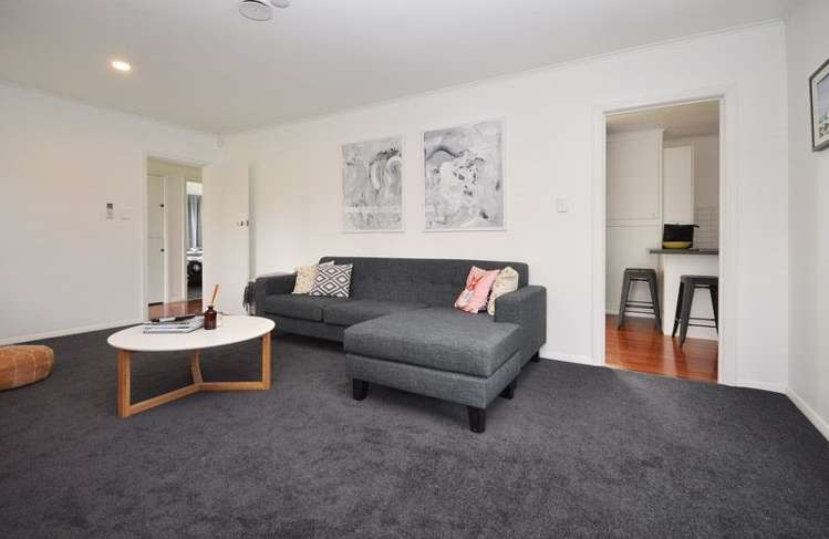 3 Elizabeth Street Papakura_11