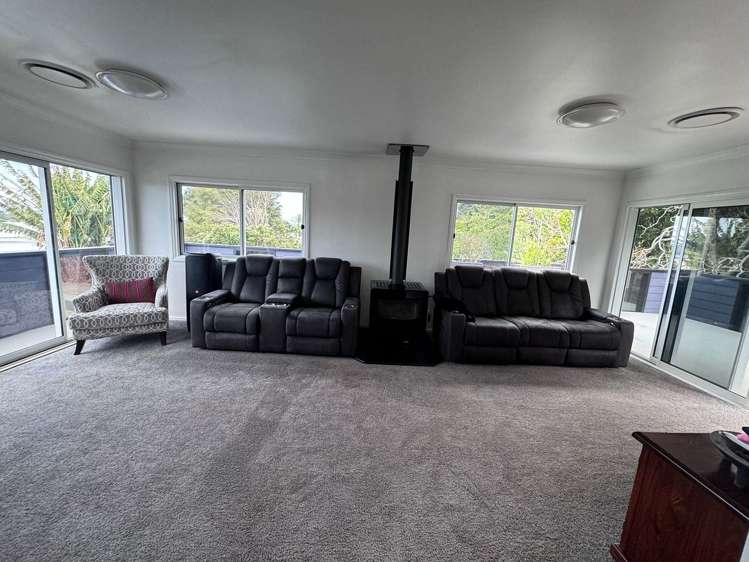 8A Three Mile Bush Road Te Kamo_11