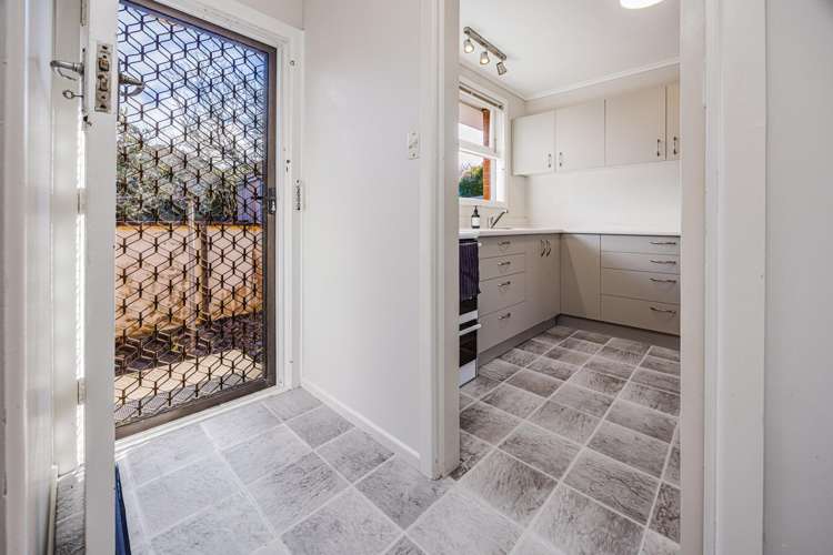 2/67a Alfred St Onehunga_6