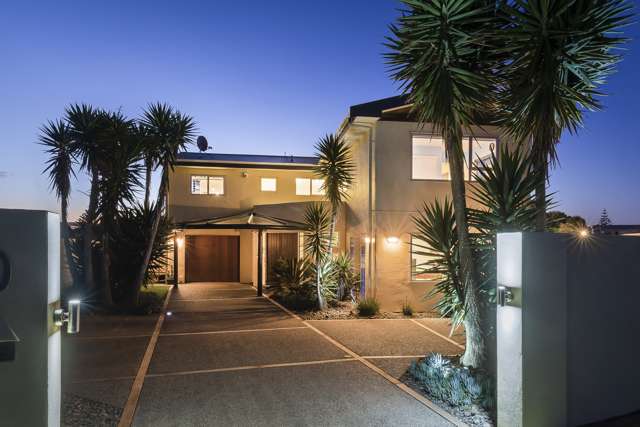 10 and 12 Adrian Grove Waikanae Beach_1