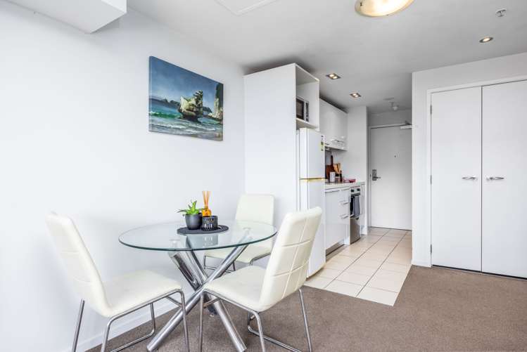 1107/152 Hobson Street Auckland Central_10