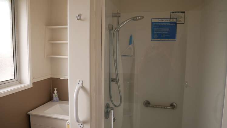 2/12 Grey Street Putaruru_5