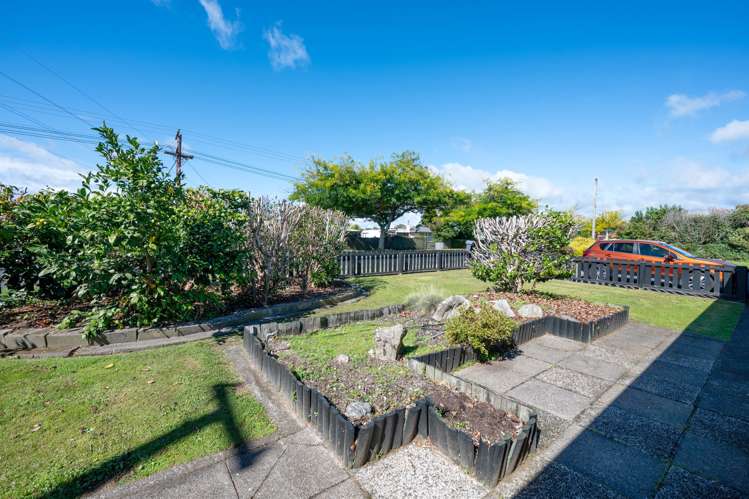 131a Clayton Road Mangakakahi_17