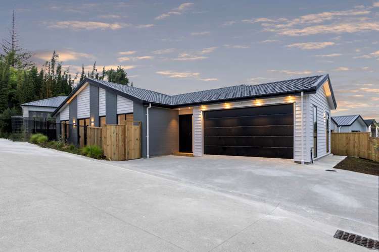 14 Rongoa Maori Way Pukekohe_30