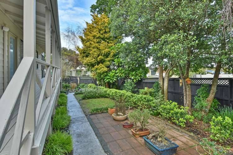 11 Bellville Drive Clendon Park_14