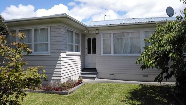 77 Dale Crescent Pakuranga_1