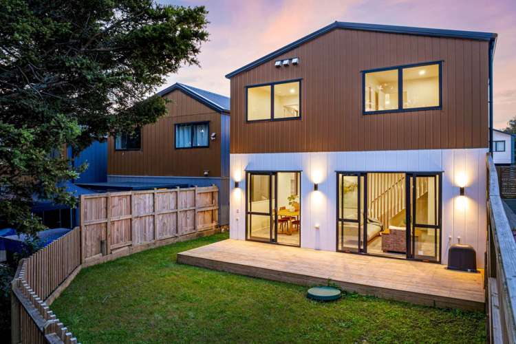 9 Pumau Place Flat Bush_16