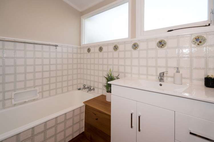 38 Surrey Road Richmond_11