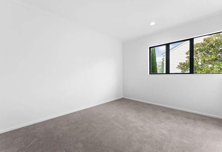 3/3 Ambrico Place New Lynn_5