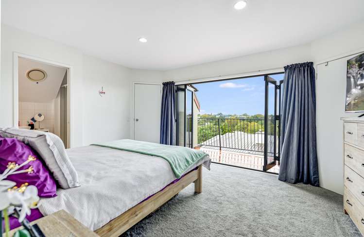 15 Radnor Street Hamilton Central_9