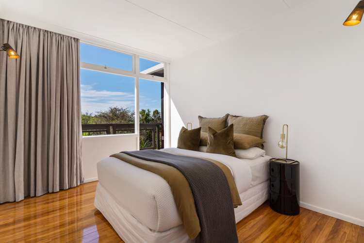 12 Felton Mathew Avenue Saint Johns_12