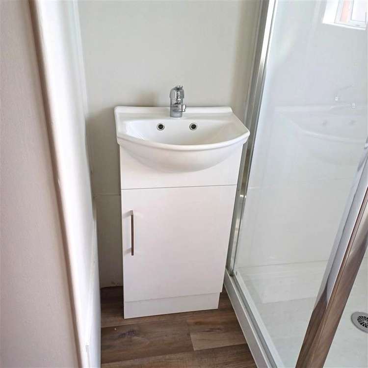 20 Roland Hill Road 1665_6