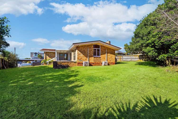 1 Fowey Avenue Te Atatu South_20