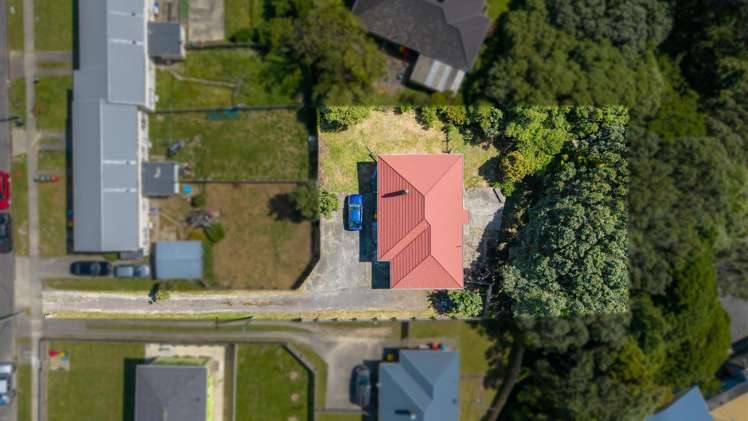 67 Gear Terrace Porirua East_15