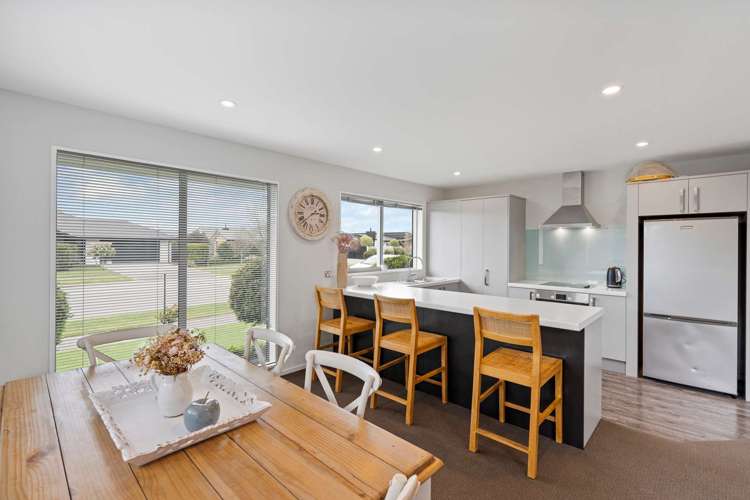 72 Liffey Springs Drive Lincoln_2