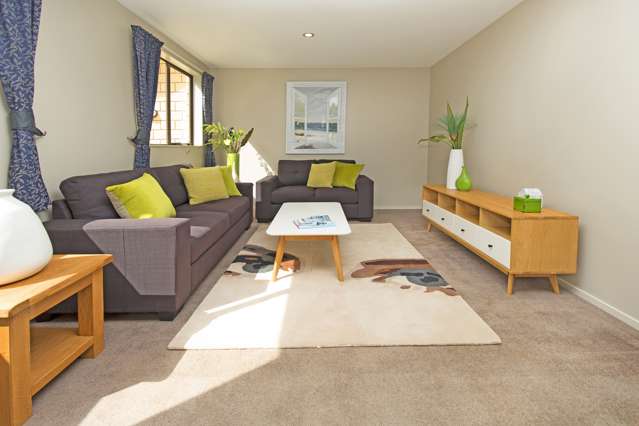 20 Laurie Street Red Beach_1