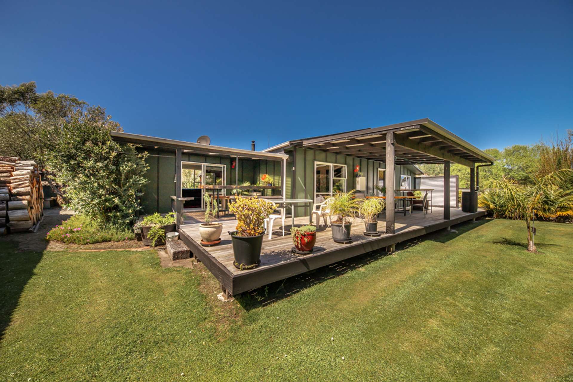 26 Banbury Street Waimangaroa_0