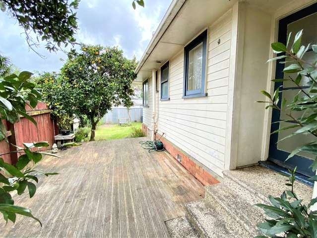 52 Kervil Avenue Te Atatu Peninsula_1