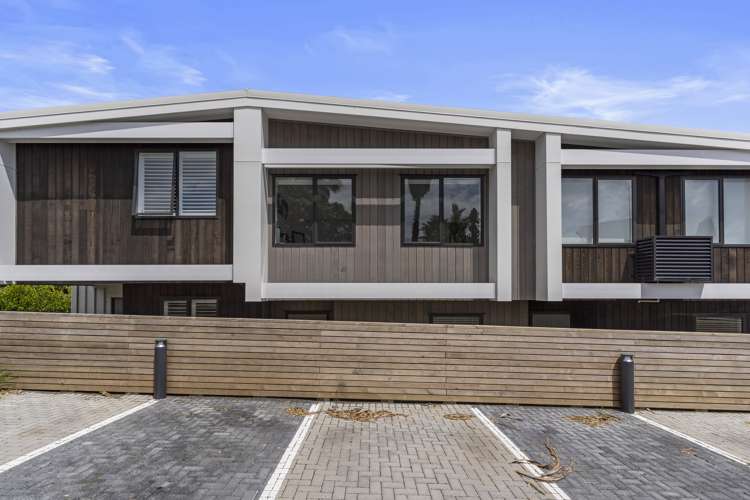 2/78 Orakei Road Remuera_15