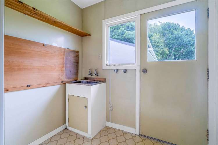 134 East Road Ascot_14