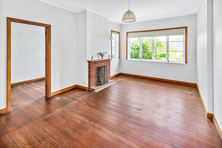 13 Kinghorne Street Strathmore Park_2