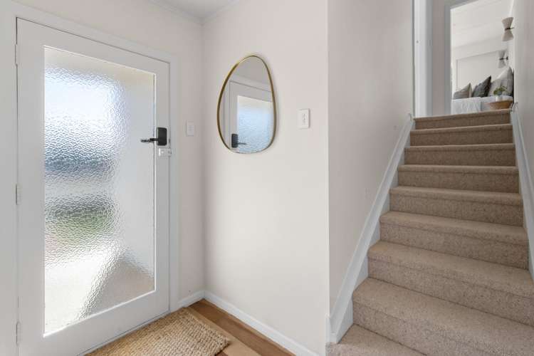 1 Galt Street Hawera_16