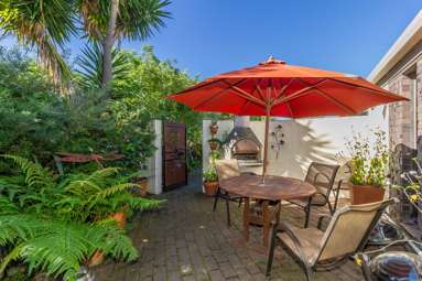 82 Avondale Road_3