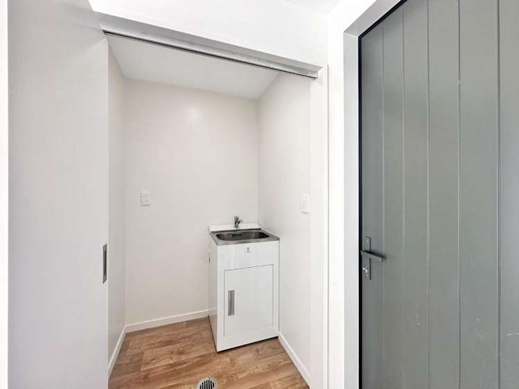 6E Copeland Street 1235_8