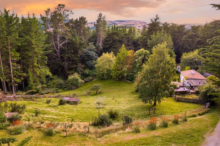 353 Blue Spur Road_0