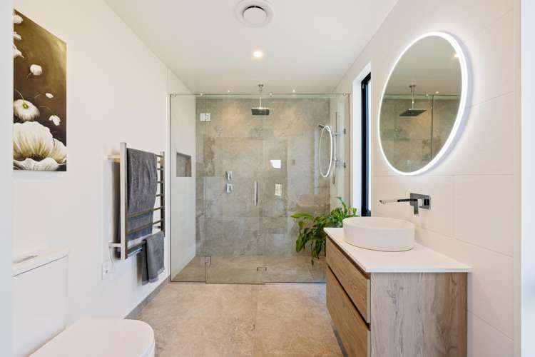 6 Seville Lane Casebrook_11